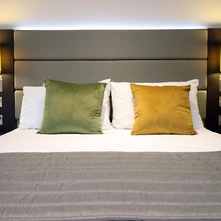 Silurian Hotel Newport 뉴포트 외부 사진