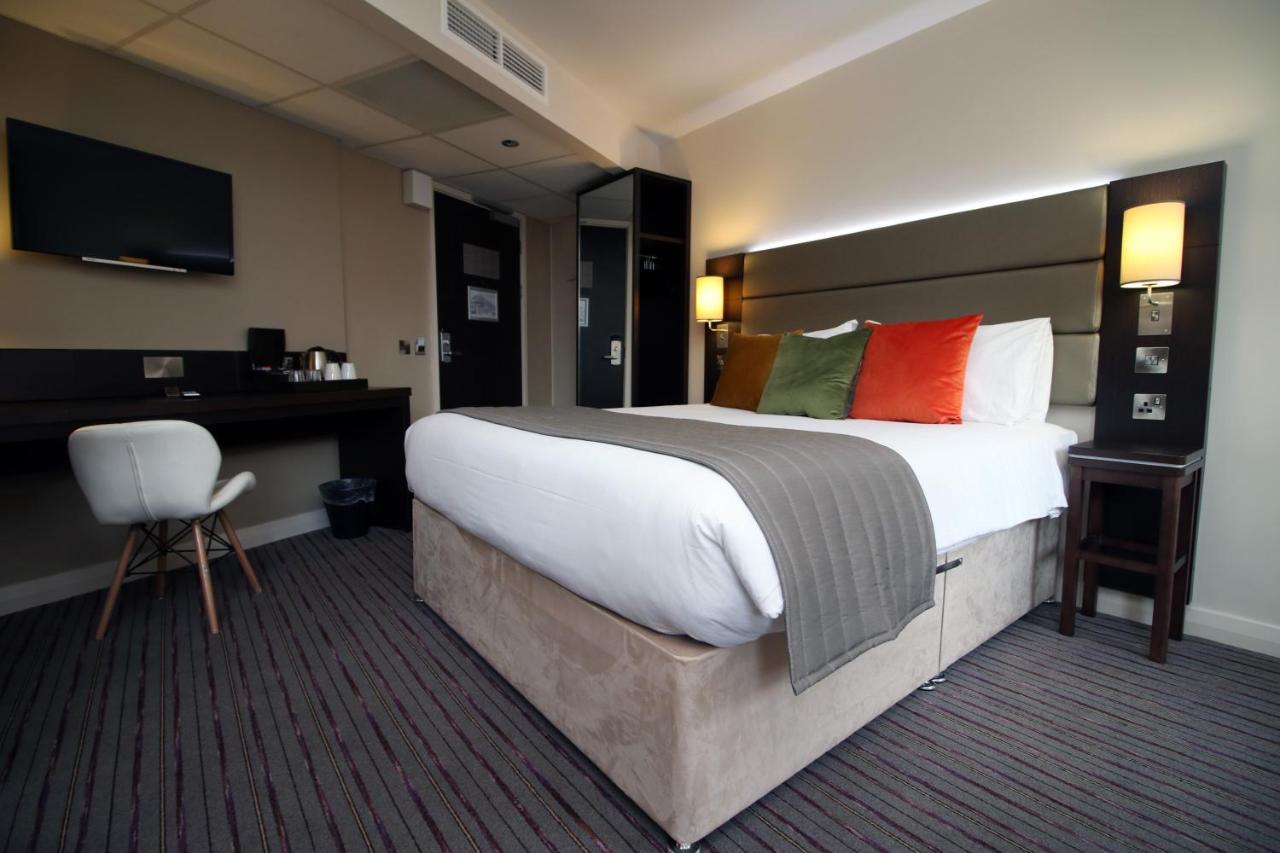 Silurian Hotel Newport 뉴포트 외부 사진