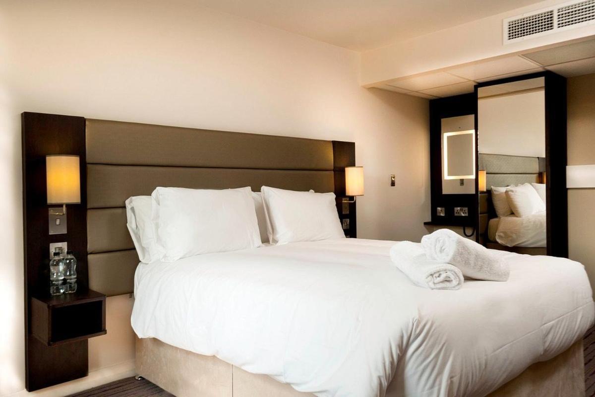 Silurian Hotel Newport 뉴포트 외부 사진