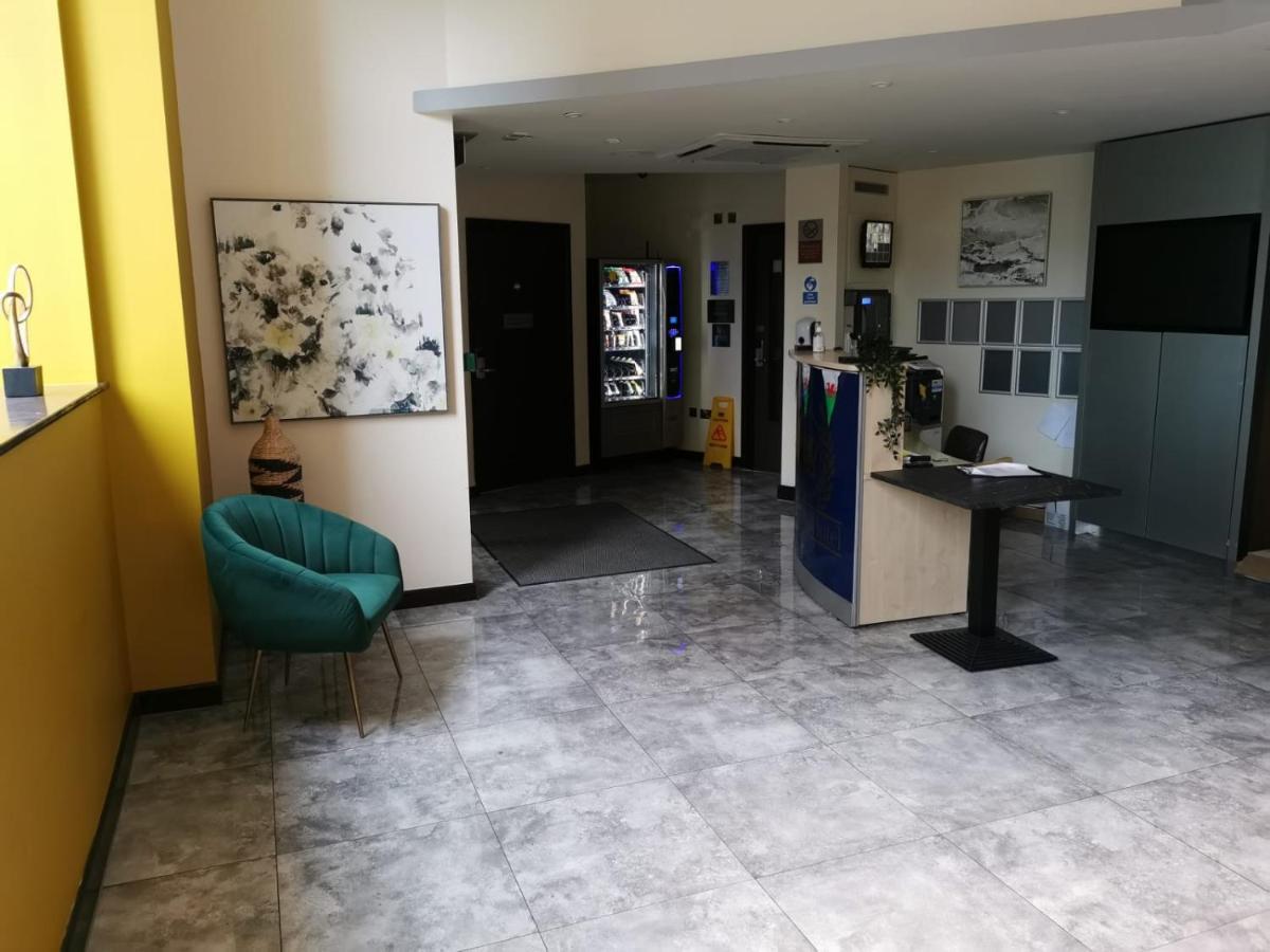 Silurian Hotel Newport 뉴포트 외부 사진