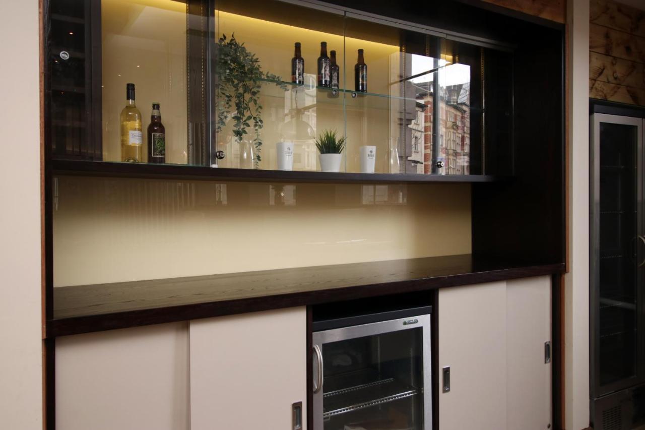 Silurian Hotel Newport 뉴포트 외부 사진