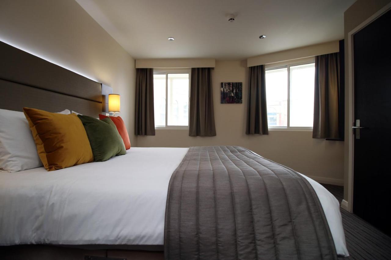 Silurian Hotel Newport 뉴포트 외부 사진